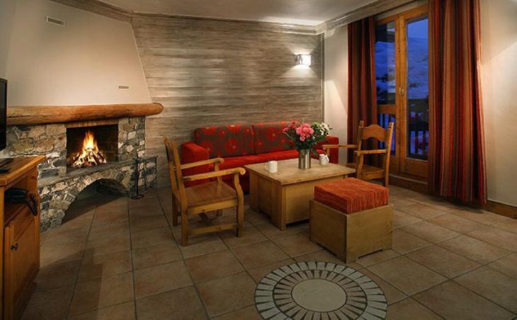 Chalet Des Neiges Hermine, Val Thorens, Lounge Area with Fireplace (2)